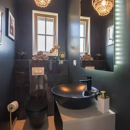 빌라 Luxus-villa Mit 4 Schlafzimmern Und Pool In Der Naehe Von Dubrovnik Kroatien Und Bosnien