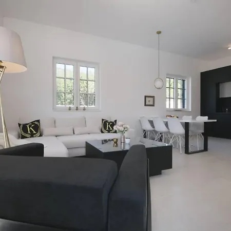 Luxus-villa Mit 4 Schlafzimmern Und Pool In Der Naehe Von Dubrovnik Kroatien Und Bosnien Villa *