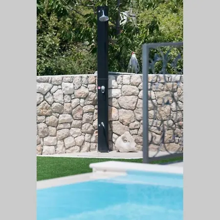 Luxus-villa Mit 4 Schlafzimmern Und Pool In Der Naehe Von Dubrovnik Kroatien Und Bosnien * Ravno